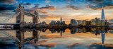 Dramatischer Londonblick im Sonnenuntergang