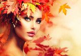 Herbstliches Frauenportrait in warmen Tönen