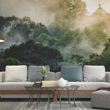 Morgendlicher-nebel-uber-dem-tropischen-wald-fototapete-furs-wohnzimmer-fototapeten-demural